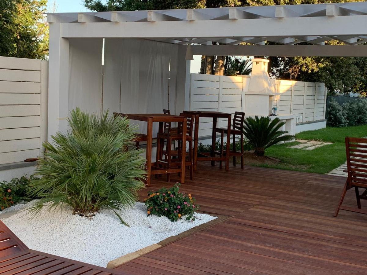 La Porta Sulla Villa Su Forti